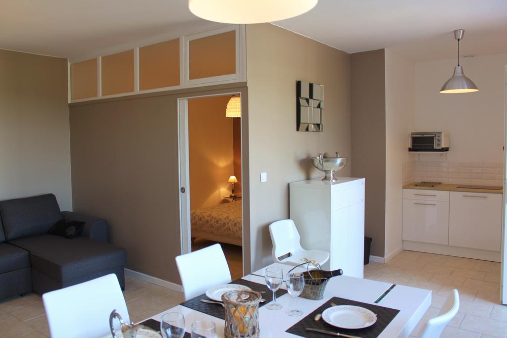 Le Haras Du Favry Apartman Palinges Kültér fotó